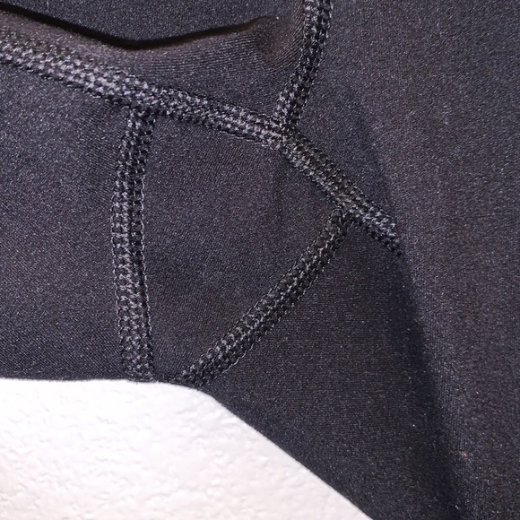 Life Sky black side pocket athletic leggings - Picture 4 of 9